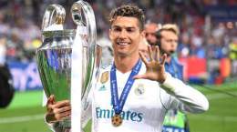 ảnh chụp màn hình bóng đá champions league