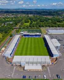ảnh chụp màn hình câu lạc bộ bóng đá shrewsbury town