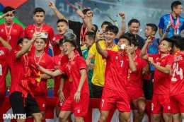 ảnh chụp màn hình kéo bóng đá aff cup