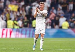 ảnh chụp màn hình toni kroos bóng đá đã chiến thắng