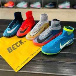 beck giày đá bóng