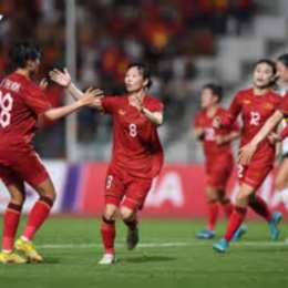 chung kết bóng đá nữ hôm nay