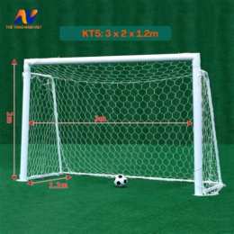 diện tích khung thành bóng đá 11 người