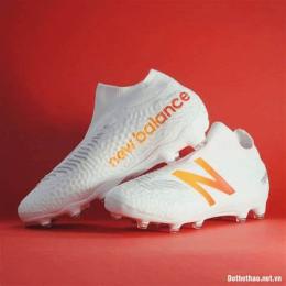 giao diện app giày đá bóng new balance