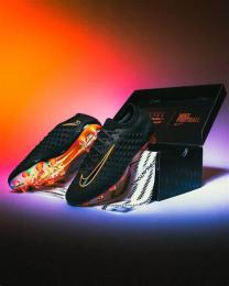 giao diện app giày đá bóng nike phantom