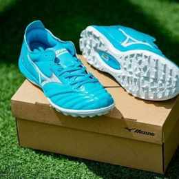 giày đá bóng mizuno neo 3