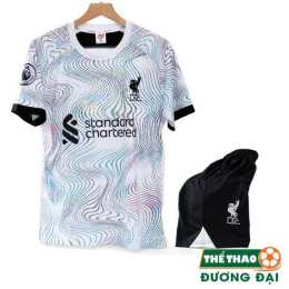 hướng dẫn sử dụng áo bóng đá liverpool