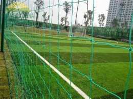 hướng dẫn sử dụng lưới chắn sân bóng đá
