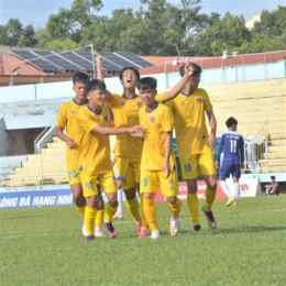 kairat đấu với câu lạc bộ bóng đá zhenis