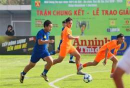 tính năng nổi bật an ninh thủ đô đá bóng