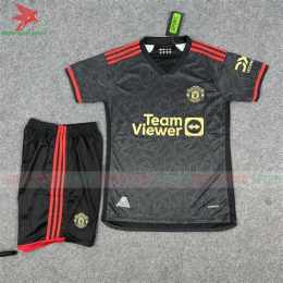 tính năng nổi bật áo bóng đá manchester united