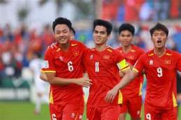 tính năng nổi bật đá bóng việt nam ả rập